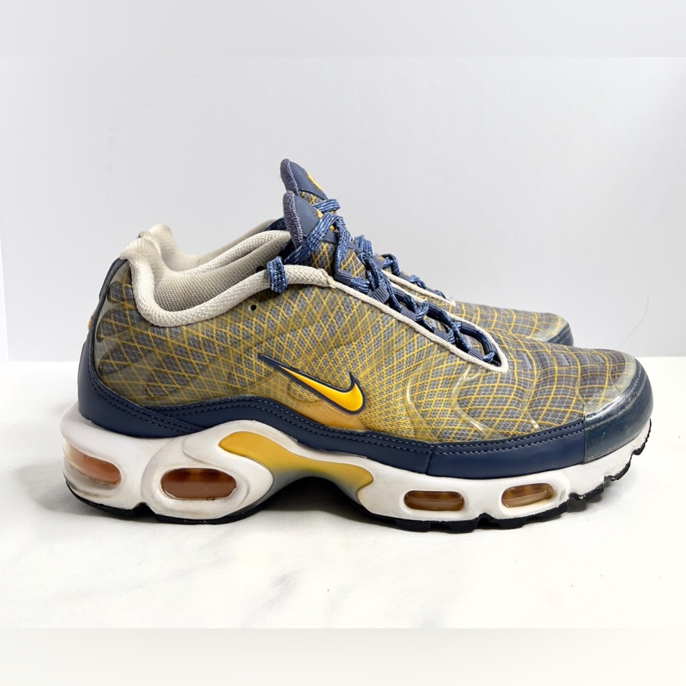 Nike Mens Sz. 9.5 “Wave Grid” Blue and Yellow TN Sneakers Sporty Casual Design